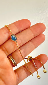 Tiny Oval Bracelet