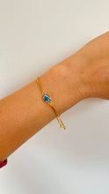 Tiny Oval Bracelet