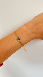 Tiny Oval Bracelet